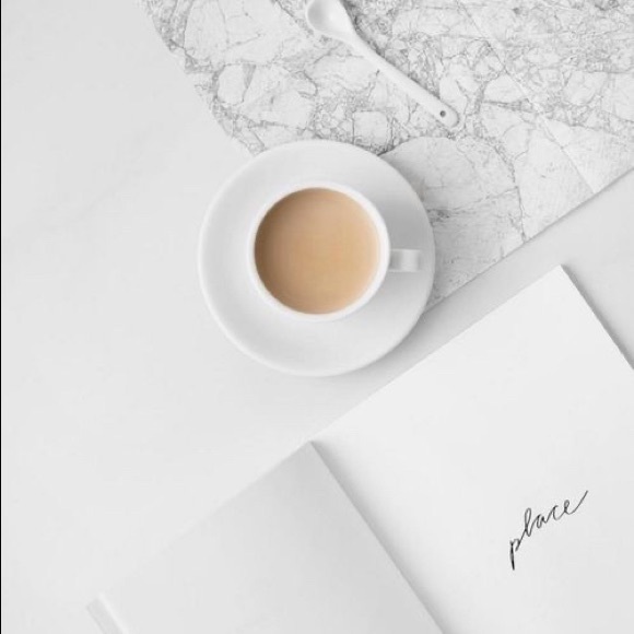 Meet your Posher, Sharon - Picture 1 of 1